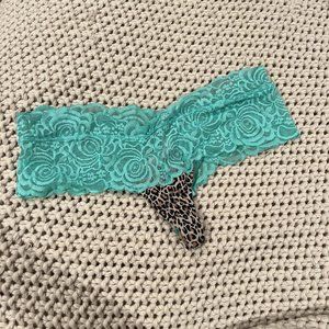 Victoria's Secret Cheetah and Teal Medium Panties